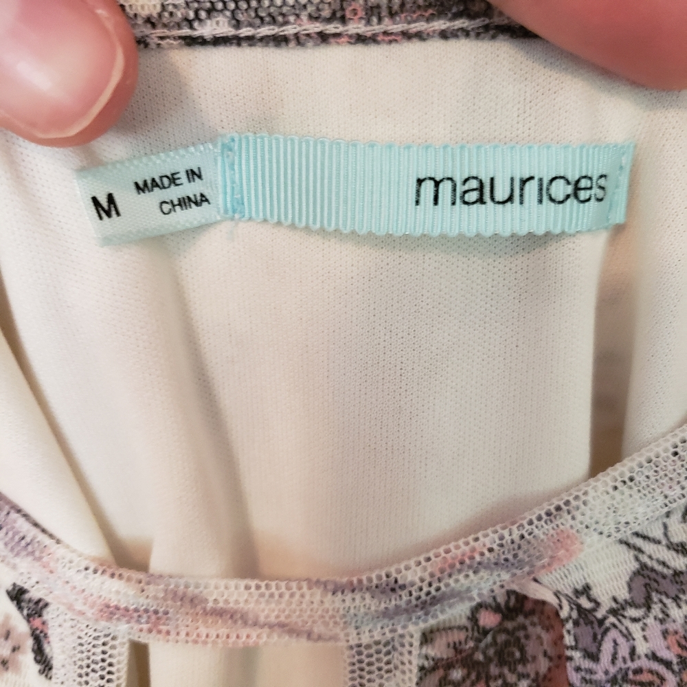 Maurices Tank - Picture 3 of 3
